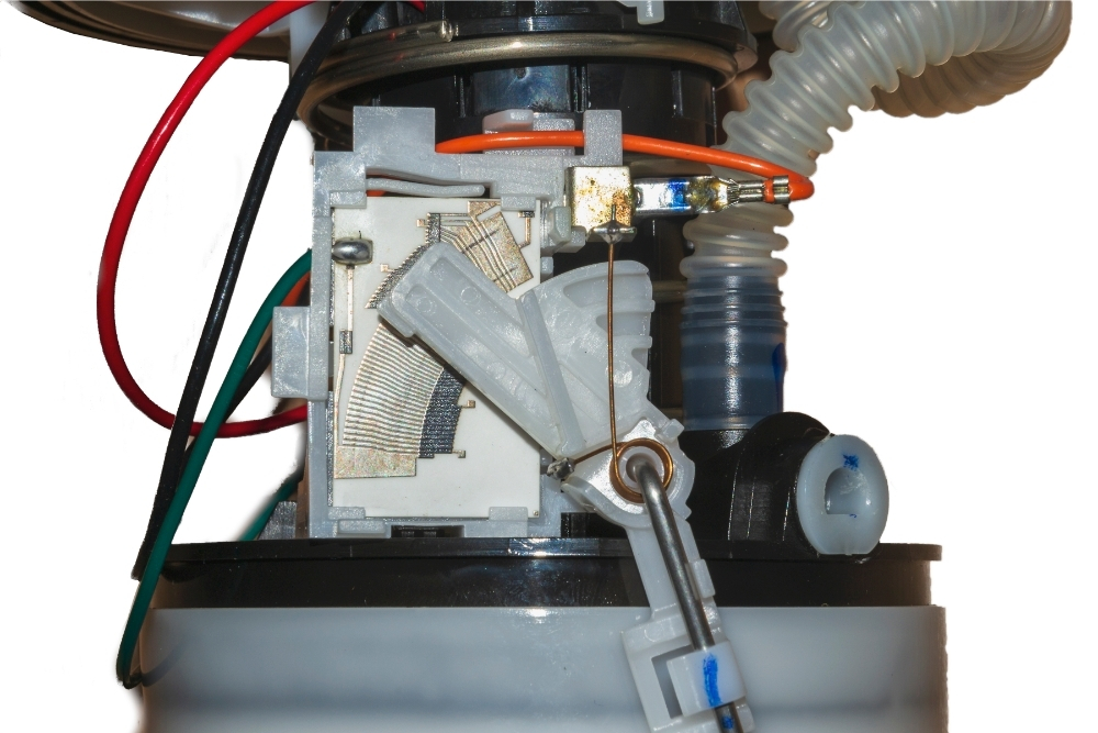 Quietest Electric Fuel Pump [2023 Reviews]